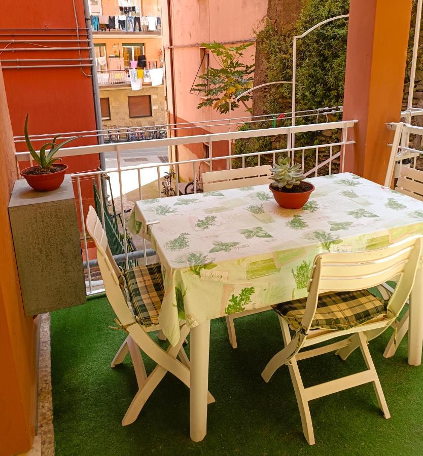 Classic Monterossino Apartment In Old Town Monterosso al Mare Extérieur photo